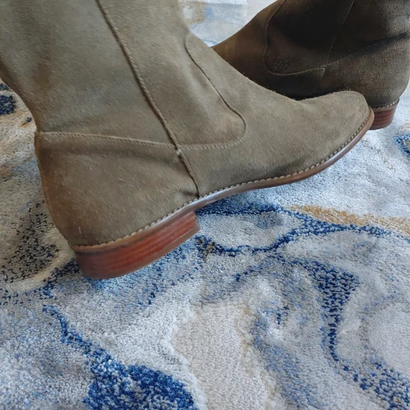Jack Rogers Olive Suede Embellished Mid Calf Booties 9.5 - Picture 13 of 15